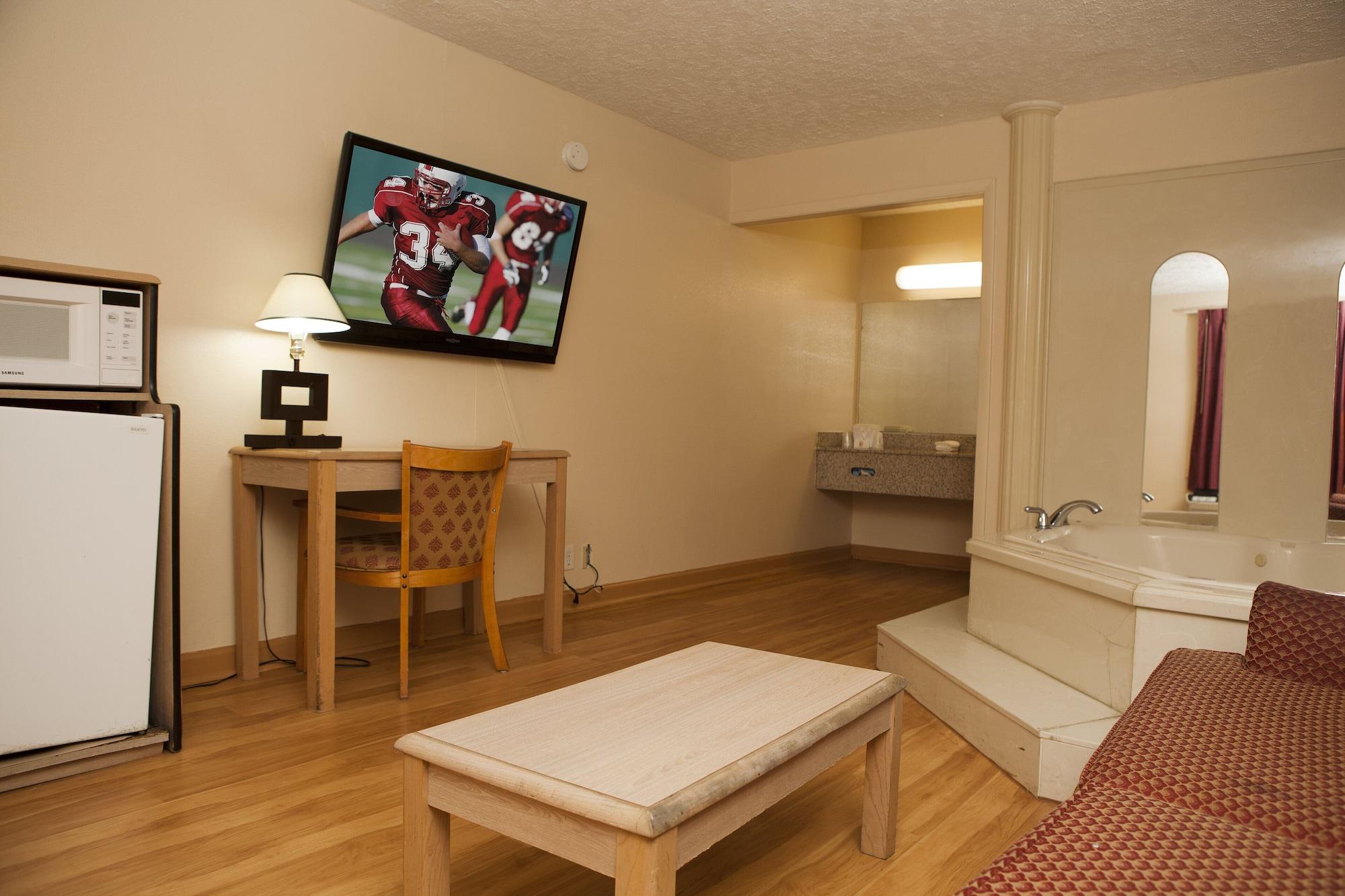 Red Roof Inn & Suites Jackson, Tn Екстериор снимка