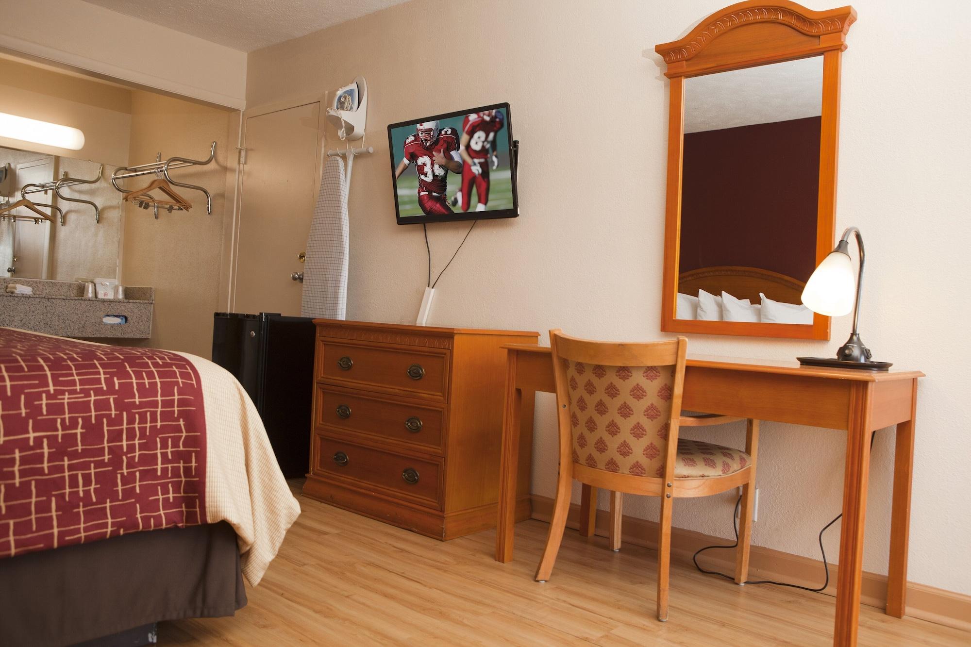 Red Roof Inn & Suites Jackson, Tn Екстериор снимка